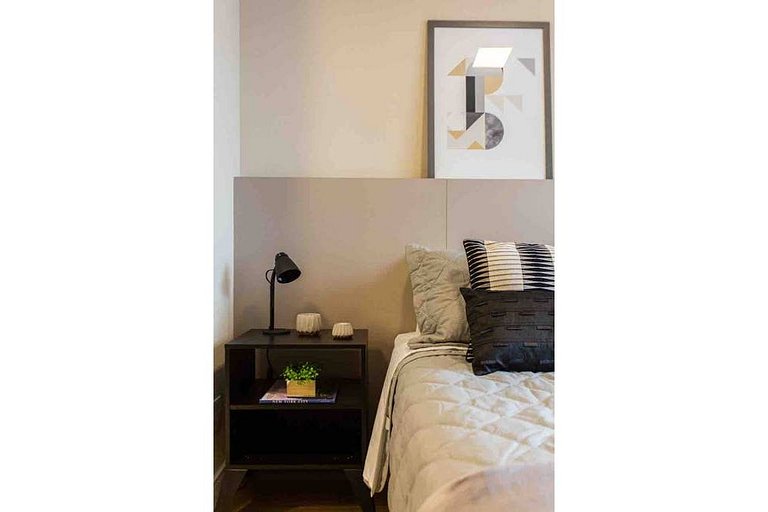 BHaus Vila Madalena Eside | Studio Premium com Varanda | es1