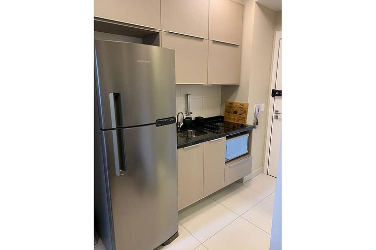 BHaus Vila Madalena Eside | Studio Premium com Varanda | es1