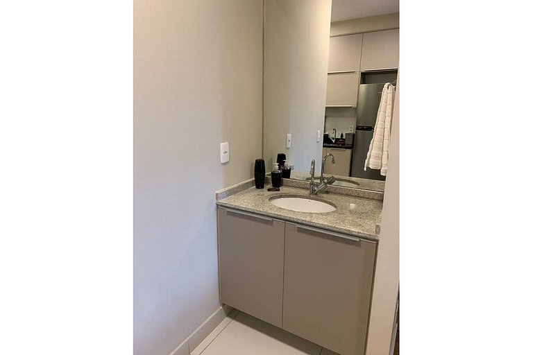 BHaus Vila Madalena Eside | Studio Premium com Varanda | es1