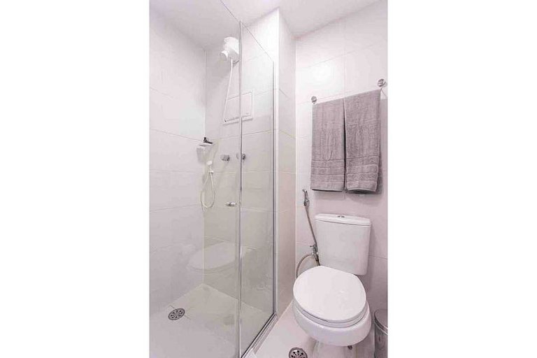 BHaus Vila Madalena Eside | Studio Premium com Varanda | es1