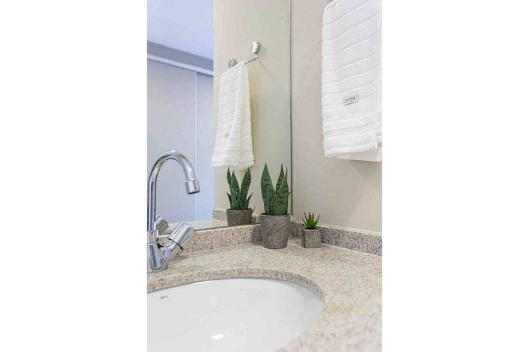 BHaus Vila Madalena Eside | Studio Premium com Varanda | es1