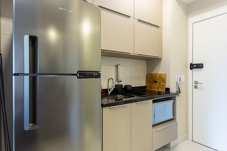 BHaus Vila Madalena Eside | Studio Premium com Varanda | es1