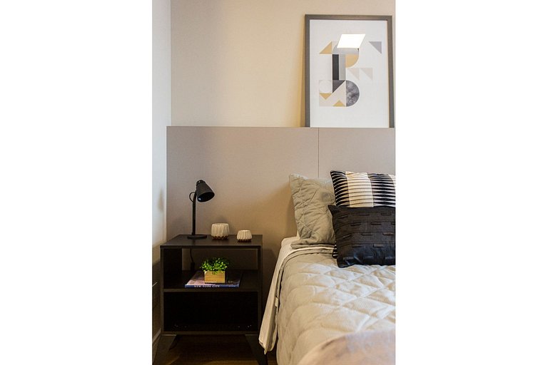 BHaus Vila Madalena Eside | Studio Premium com Varanda | es1