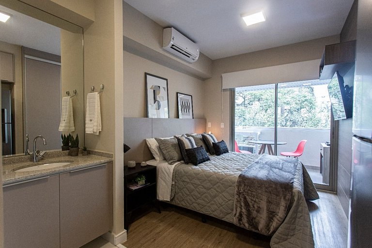 BHaus Vila Madalena Eside | Studio Premium com Varanda | es1