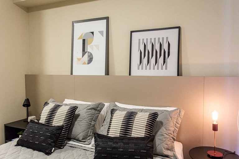 BHaus Vila Madalena Eside | Studio Premium com Varanda | es1