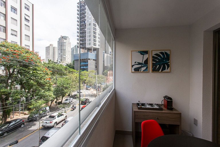 BHaus Vila Madalena Eside | Studio Premium com Varanda | es1