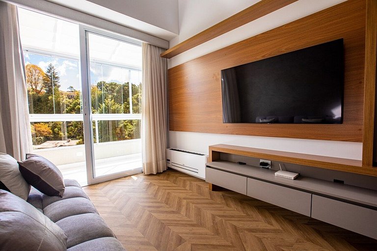 BHaus Campos Do Jordão Gaudi | Grand Loft Duplex com Linda V