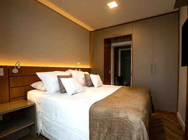 BHaus Campos Do Jordão Gaudi | Grand Loft Duplex com Linda V