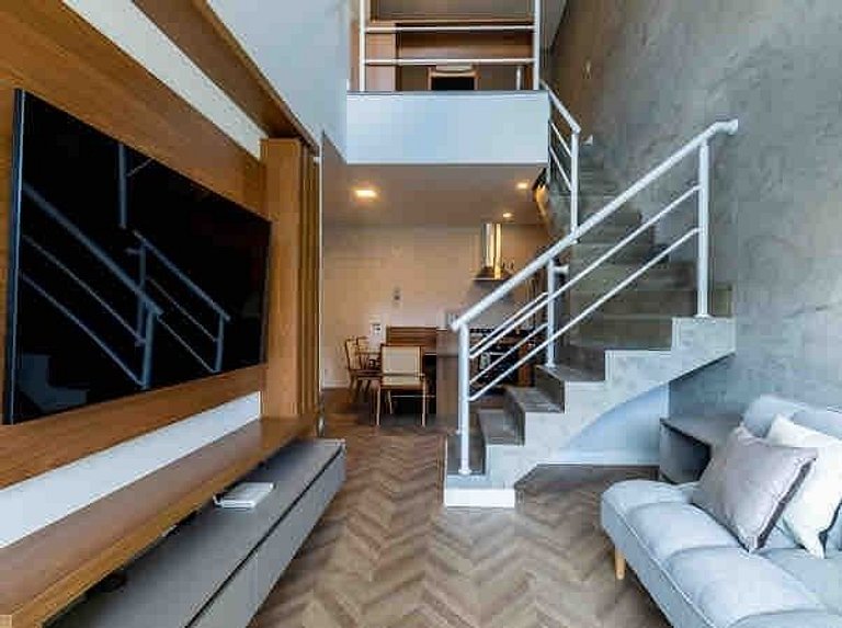BHaus Campos Do Jordão Gaudi | Grand Loft Duplex com Linda V
