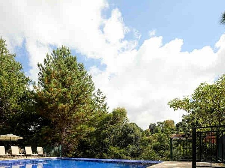 BHaus Campos Do Jordão Gaudi | Grand Loft Duplex com Linda V