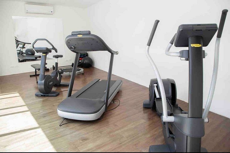 BHaus Campos Do Jordão Gaudi | Grand Loft Duplex com Linda V
