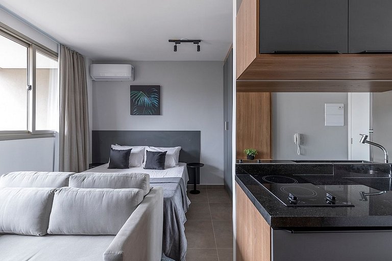 BHaus Jardins VN Melo Alves - Studio Premium com Varanda e V