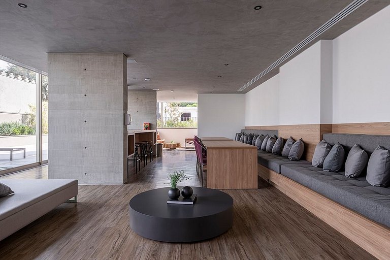 BHaus Jardins VN Melo Alves - Studio Premium com Varanda e V