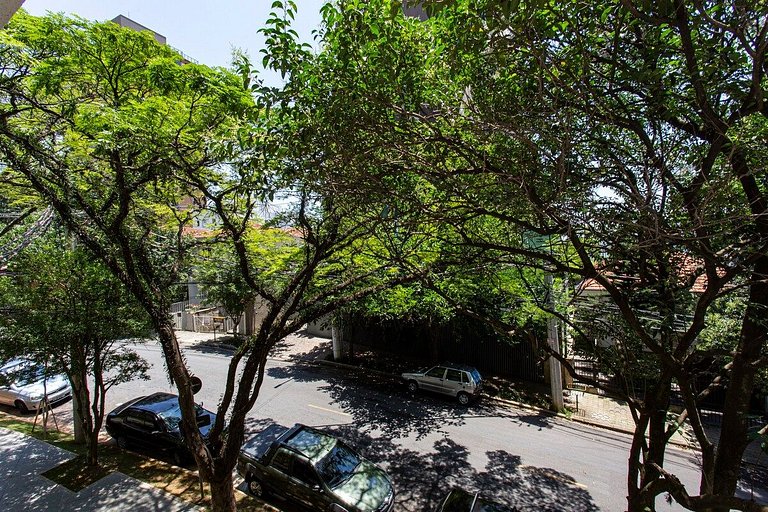 BHaus Vila Madalena HUB | Studio Deluxe com Varanda | Metrô