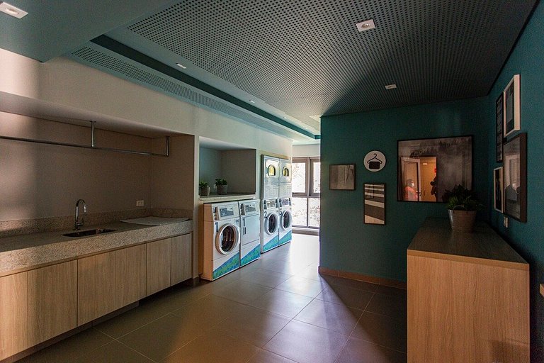 BHaus Vila Madalena HUB | Studio Deluxe com Varanda | Metrô