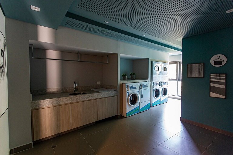 BHaus Vila Madalena HUB | Studio Deluxe com Varanda | Metrô