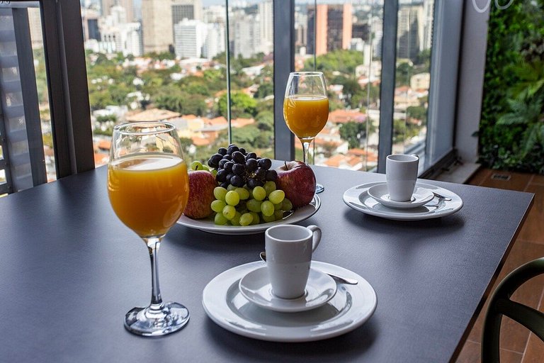BHaus Pinheiros Helbor Wide | Studio Deluxe com Vista Incrív
