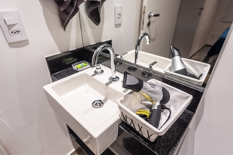 BHaus Allianz Nubank Park VN Turiassu- Grand Apartment com 2