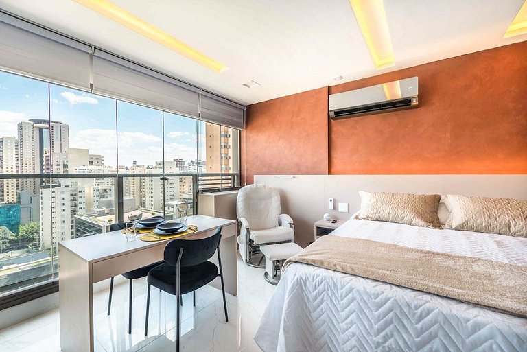 BHaus Itaim DSG | Studio Deluxe com Vista Incrível 13o andar