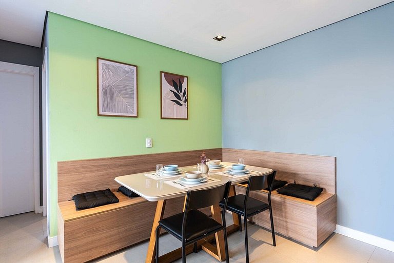 BHaus Family Brás | Grand Apartment com Varanda | Academia |