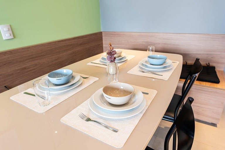 BHaus Family Brás | Grand Apartment com Varanda | Academia |