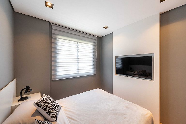 BHaus Family Brás | Grand Apartment com Varanda | Academia |