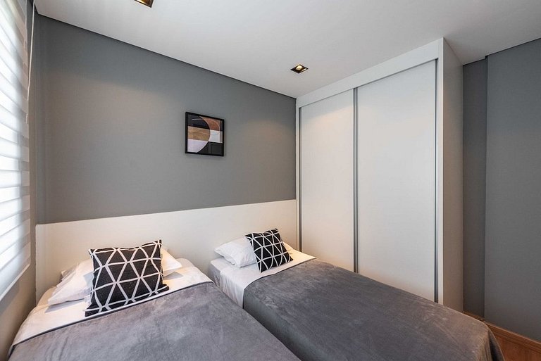 BHaus Family Brás | Grand Apartment com Varanda | Academia |