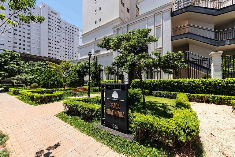 BHaus Family Brás | Grand Apartment com Varanda | Academia |
