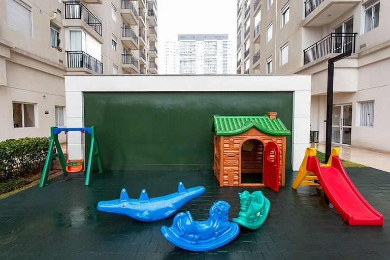 BHaus Family Brás | Grand Apartment com Varanda | Academia |