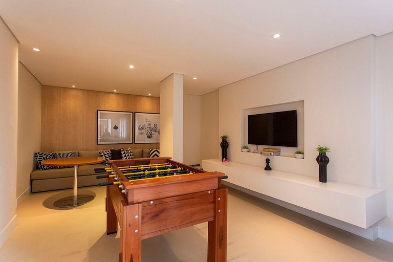 BHaus Family Brás | Grand Apartment com Varanda | Academia |