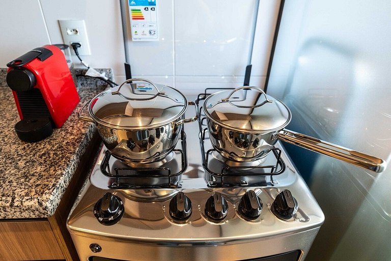 BHaus Family Brás | Grand Apartment com Varanda | Academia |