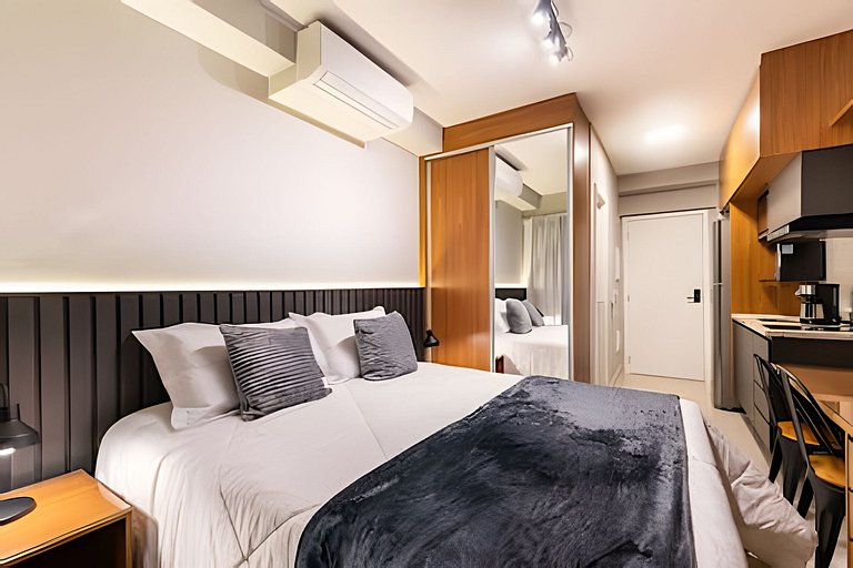 BHaus Setin Nova Republica - Studio 30m2 com Varanda - Cama