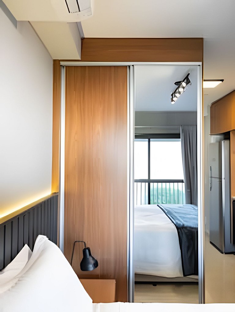 BHaus Setin Nova Republica - Studio 30m2 com Varanda - Cama