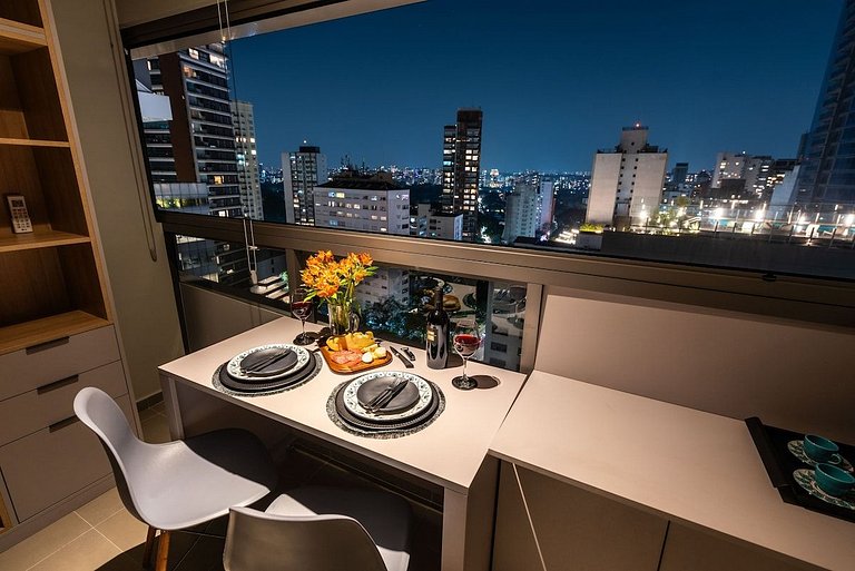 Novo Bhaus VN Oscar Freire | Vista Incrível Jardins | Metrô