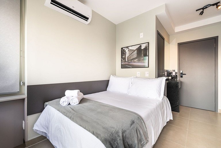 Novo Bhaus VN Oscar Freire | Vista Incrível Jardins | Metrô