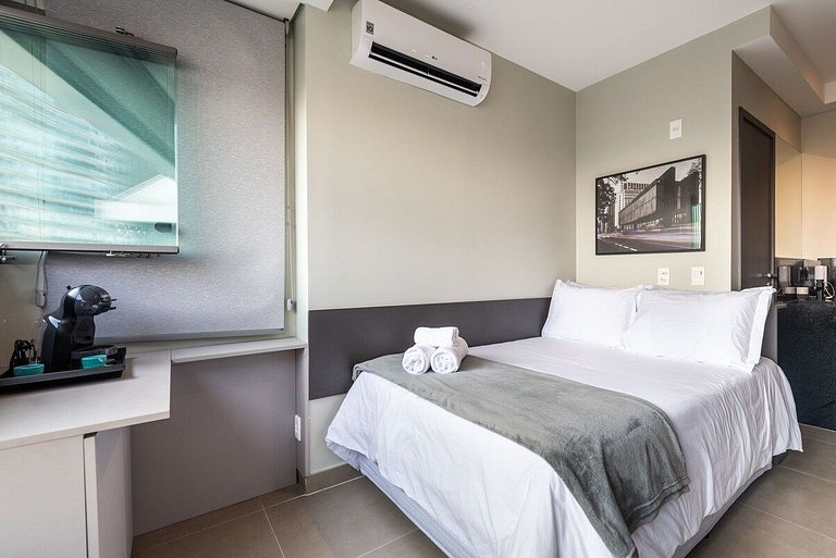 Novo Bhaus VN Oscar Freire | Vista Incrível Jardins | Metrô