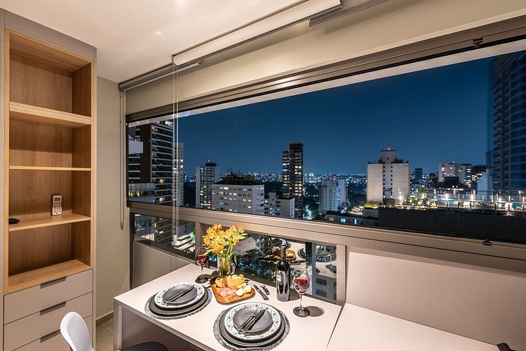 Novo Bhaus VN Oscar Freire | Vista Incrível Jardins | Metrô