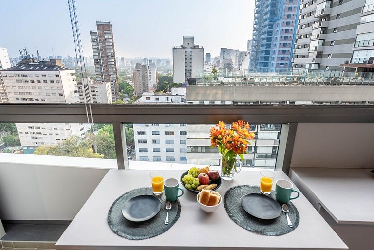 Novo Bhaus VN Oscar Freire | Vista Incrível Jardins | Metrô