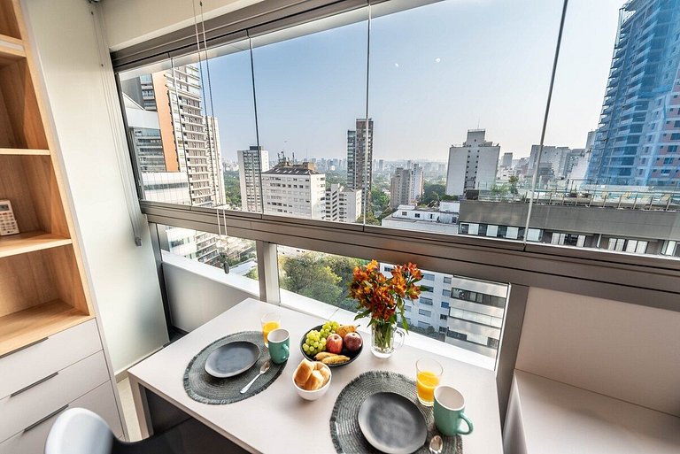 Novo Bhaus VN Oscar Freire | Vista Incrível Jardins | Metrô