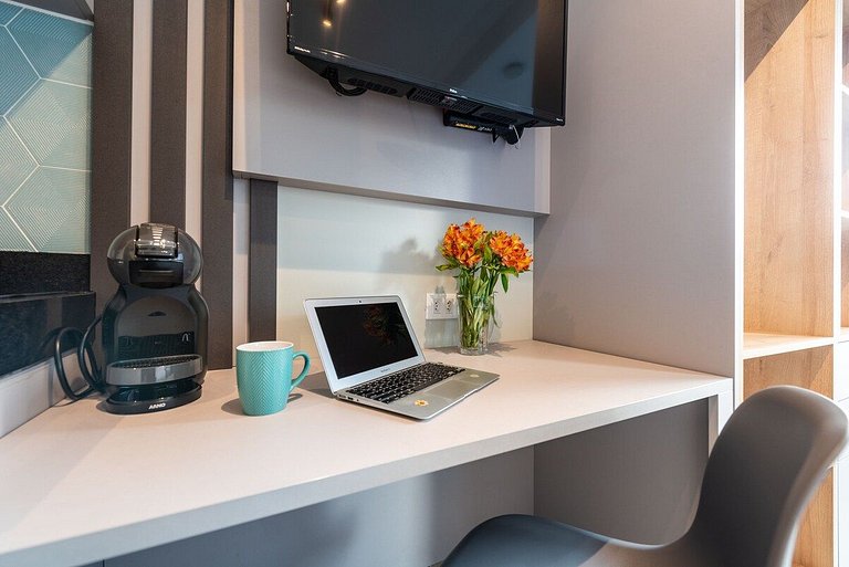 Novo Bhaus VN Oscar Freire | Vista Incrível Jardins | Metrô