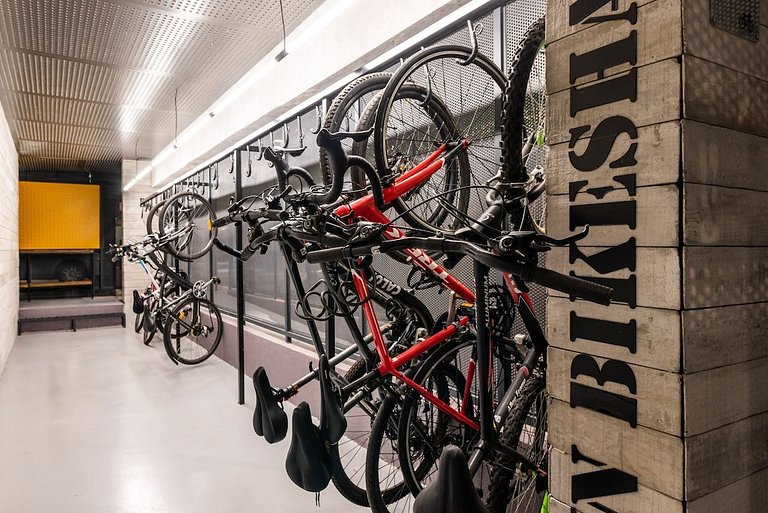 Novo Bhaus VN Oscar Freire | Vista Incrível Jardins | Metrô