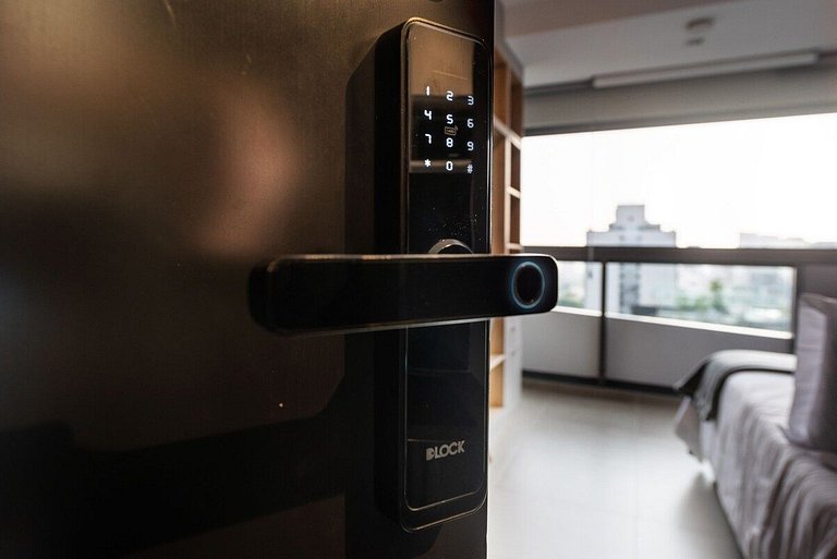 Novo Bhaus VN Oscar Freire | Vista Incrível Jardins | Metrô