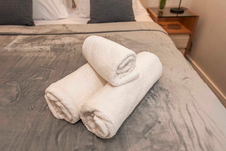 BHaus Jardins Poeta | Apartamento Deluxe 30m2 | 7o andar | A
