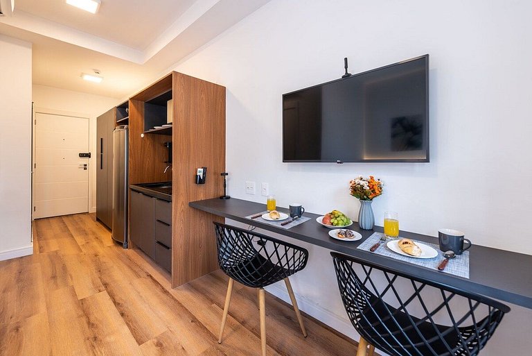 BHaus Campo Belo Haus Mitre - Studio Premium - Academia - La