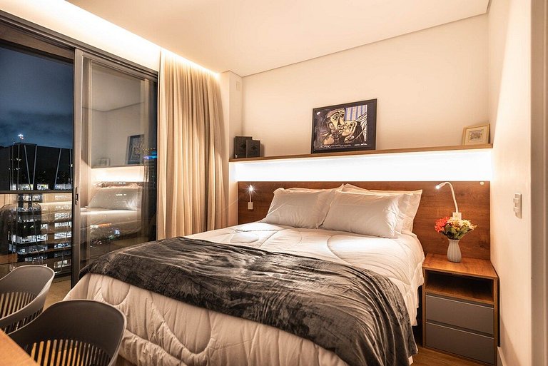 BHaus Faria Lima VN Millennium Vila Olimpia - Grand Apartmen