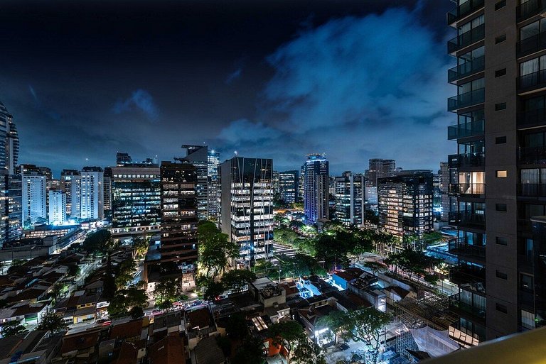 BHaus Faria Lima VN Millennium Vila Olimpia - Grand Apartmen