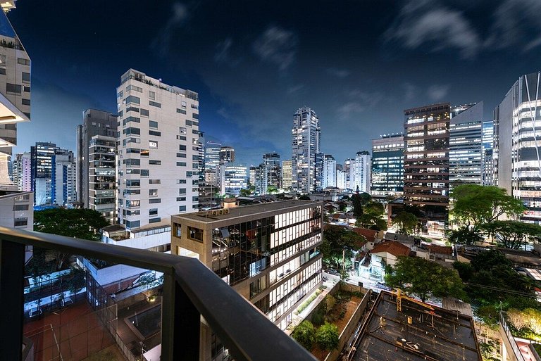 BHaus Faria Lima VN Millennium - Vila Olimpia - 7o andar - V