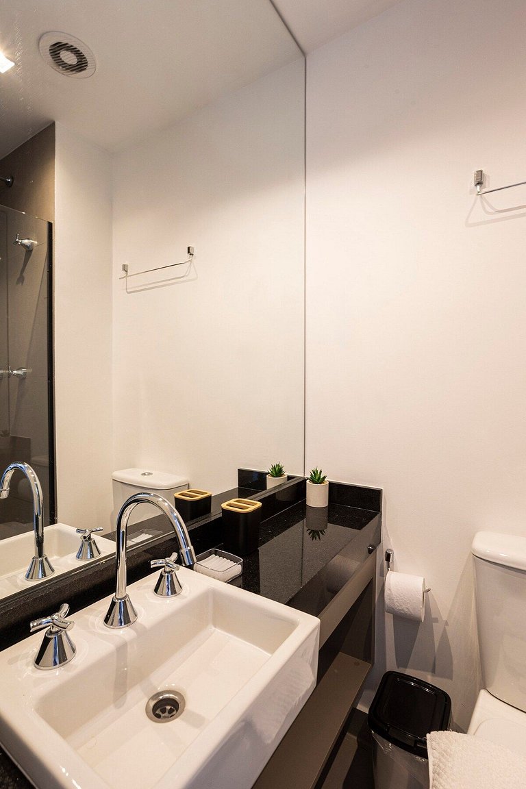 BHaus Jardins On Augusta - Studio Premium com Varanda - Pisc