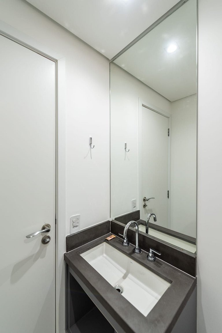 BHaus Pinheiros Terrae | Studio Premium | Metrô | ALG13