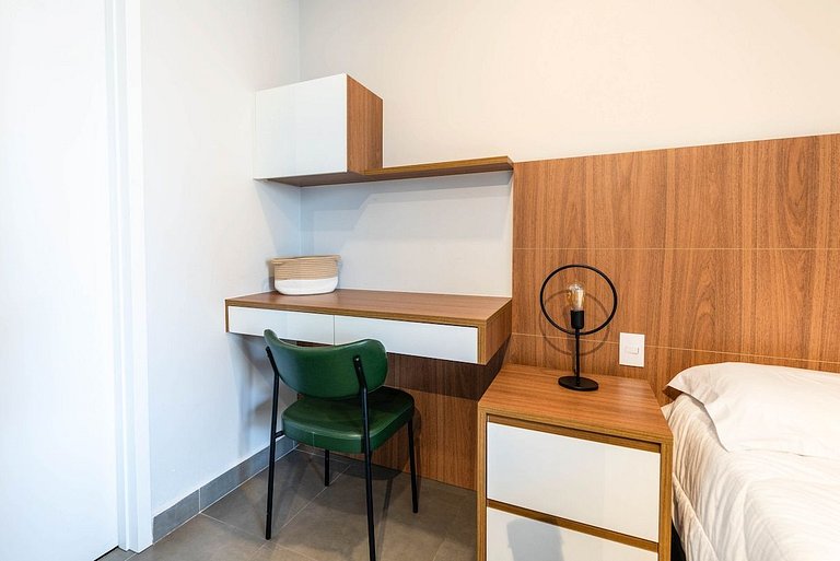 MA136 | Novo Bhaus Jardins | VN Melo Alves | Oscar Freire |